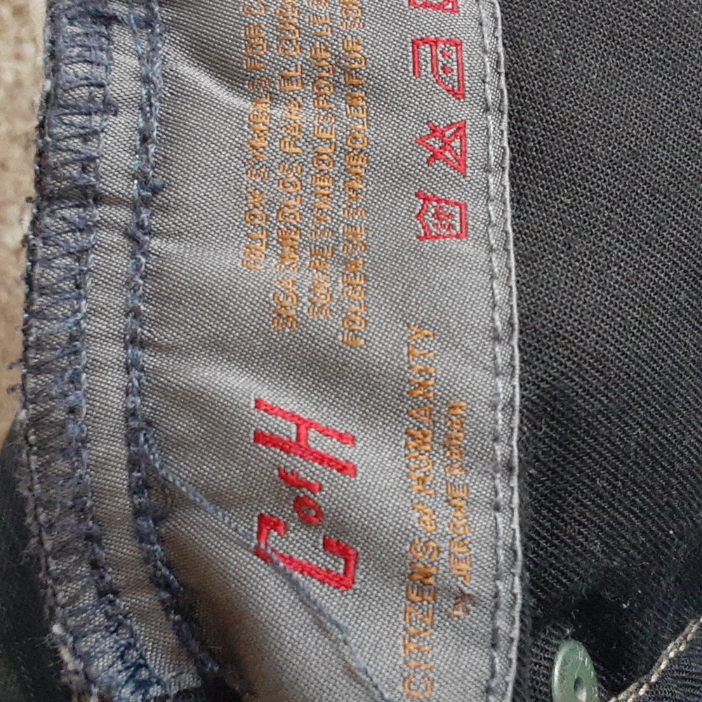 Citizens of Humanity maternity jeans - Picture 7 of 8
